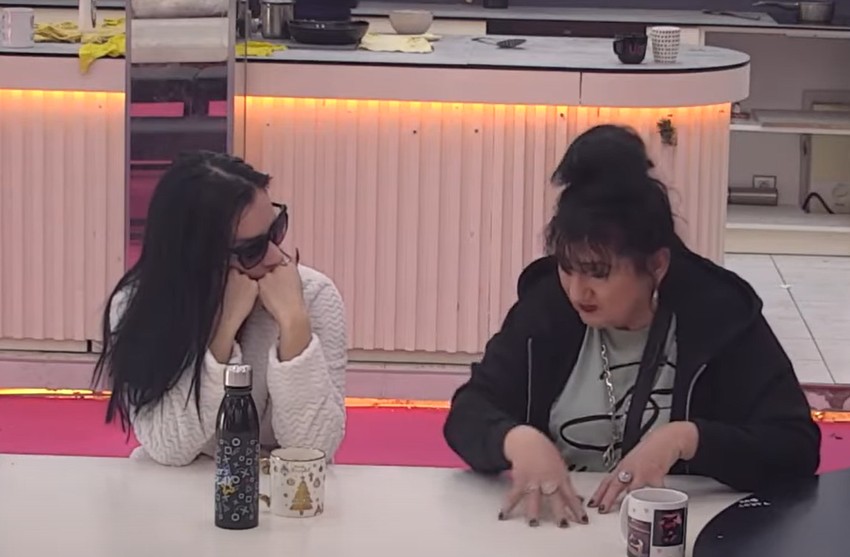 Aleksandra Nikolić sa majkom Milisavom