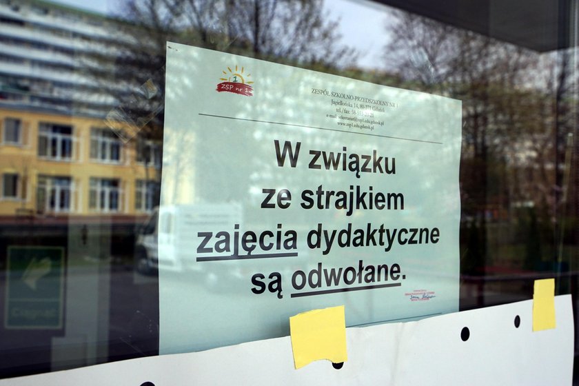 Rok szkolny będzie wydłużony? Minister odpowiada, rodzice twierdzą inaczej