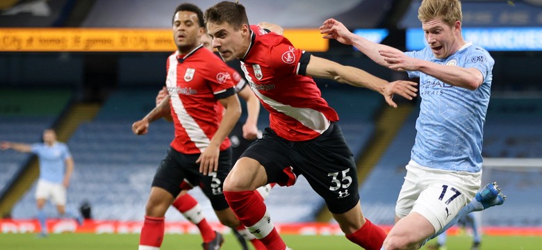 Liga angielska: Bednarek nie zatrzymał napastników City