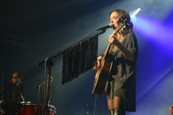 "Domek z Kart" - Kasia Kowalska prezentuje drugi teledysk z albumu "MTV Unplugged"