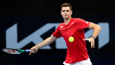 ATP Cup: nieoczekiwane kłopoty Huberta Hurkacza, półfinał o krok