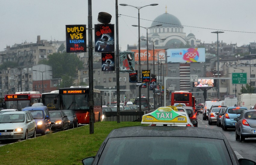 Ukoliko pada kiša, višesatni kolaps na Autokomandi je zagarantovan