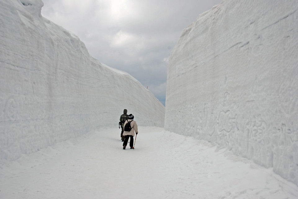 Droga Tateyama Kurobe Alpine Route "Dach Japonii"