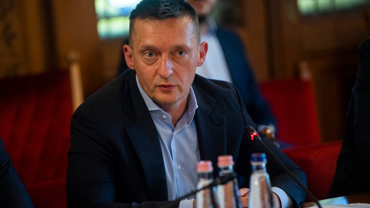 Rogán Antal Magyar Péterről: Nem állítom, hogy nem reménytelen helyzetben lévő ember, ma már politikus