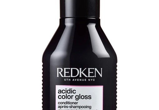 A TikTokot már meghódította: ismerd meg a glass hajtrendet, ami teljesen átformálja a hajápolási rutinodat