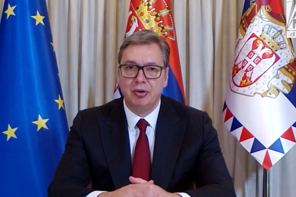 "PONOSAN SAM ŠTO MOGU OVO JAVNO DA KAŽEM" Vučić dao intervju