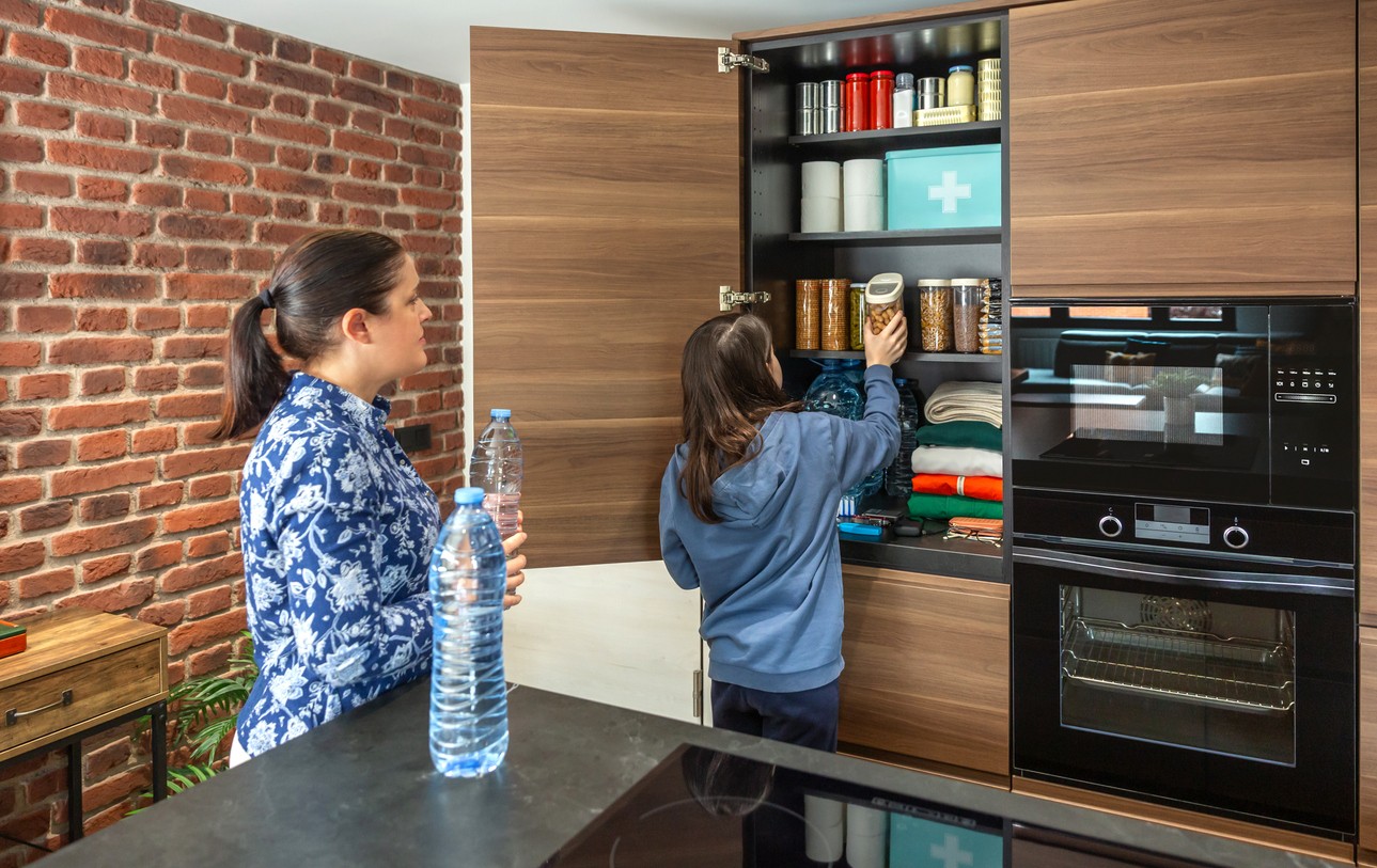 Sladkosti by mali mať svoje stále miesto, no nesmú byť na očiach ani na dosah ruky.