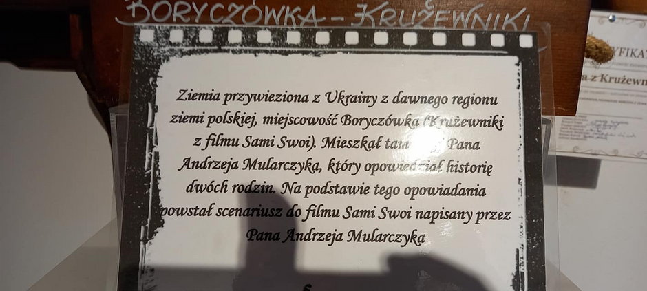 Gotową historię do scenariusza przyniosły losy stryja scenarzysty Andrzeja Mularczyka