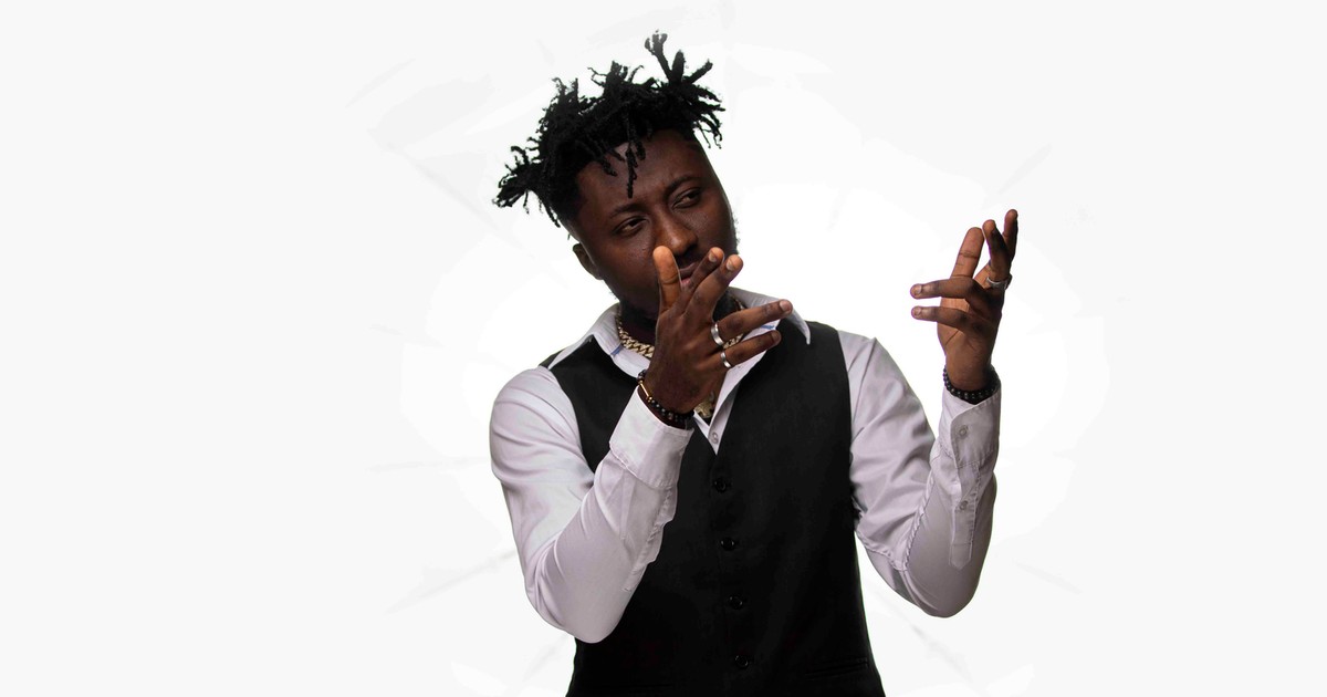 Amerado apologizes to Shatta Bandle for using his teeth to jab Lyrical Joe - Vimarsana News