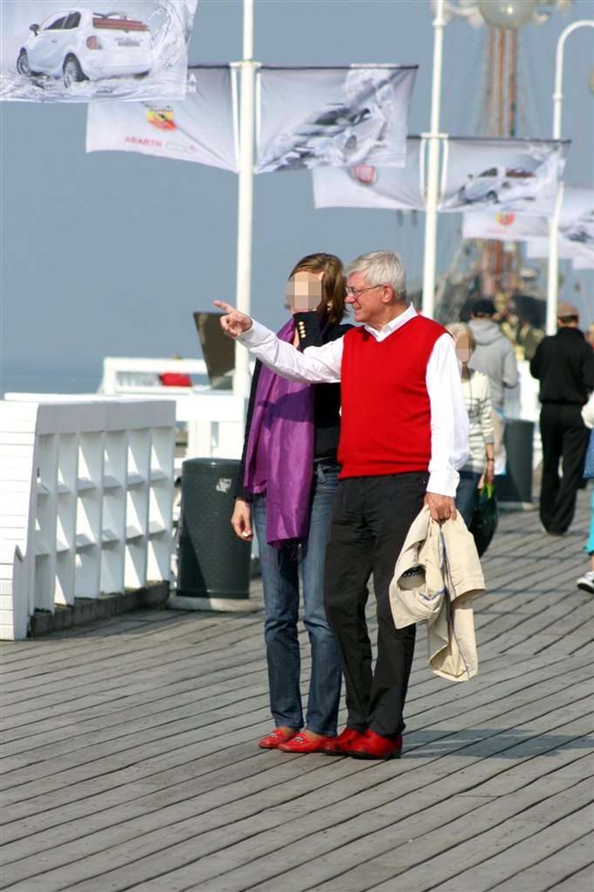 Co to jest za miłość! Znany poseł się ożenił! FOTO