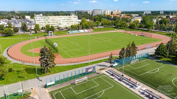 Obiekt przy ul. Lotniczej pozwoli uprawiać komfortowo lekka atletykę
