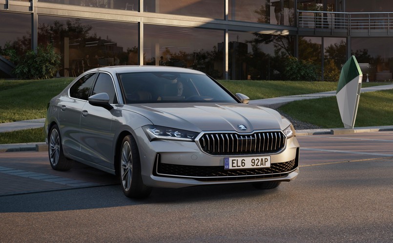 Nowa Skoda już w Polsce. Silnik 1.5 TSI i cena hitem. Takie auta zdarzają się raz na 130 lat