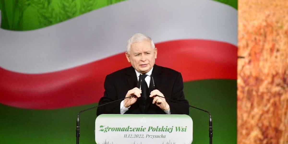 Ruszyła walka o głosy wyborców? Prezes PiS Jarosław Kaczyński i rząd przedstawili plan dla wsi na najbliższe miesiące. Worek z obietnicami rozwiązany. 