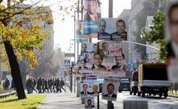 Kampanie polityków za szemrane pieniądze. "Umyślne omijanie i łamanie prawa" [RAPORT]