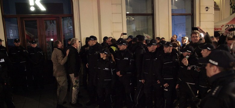 Ile kosztują smoleńskie miesięcznice? W czerwcu padł rekord, PO żąda wyjaśnień od MSWiA