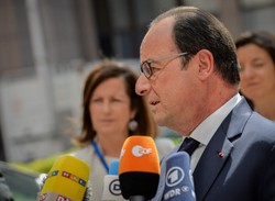 Prezydent Francji apeluje do Grecji: Nie traćmy czasu