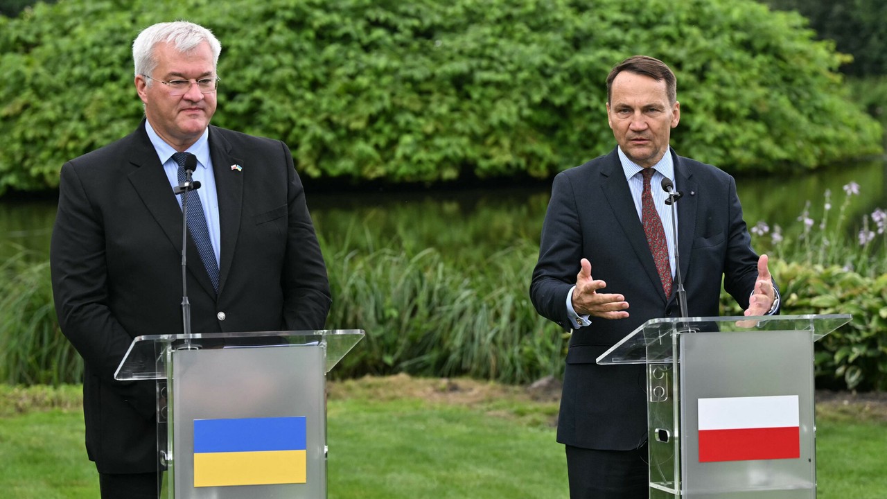 Radosław Sikorski spotkał się z szefem MSZ Ukrainy. "W tej sprawie panuje zgoda narodowa"