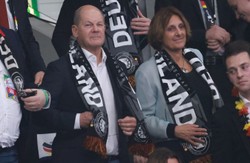 Gorzka porażka Scholza. SPD traci poparcie wyborców