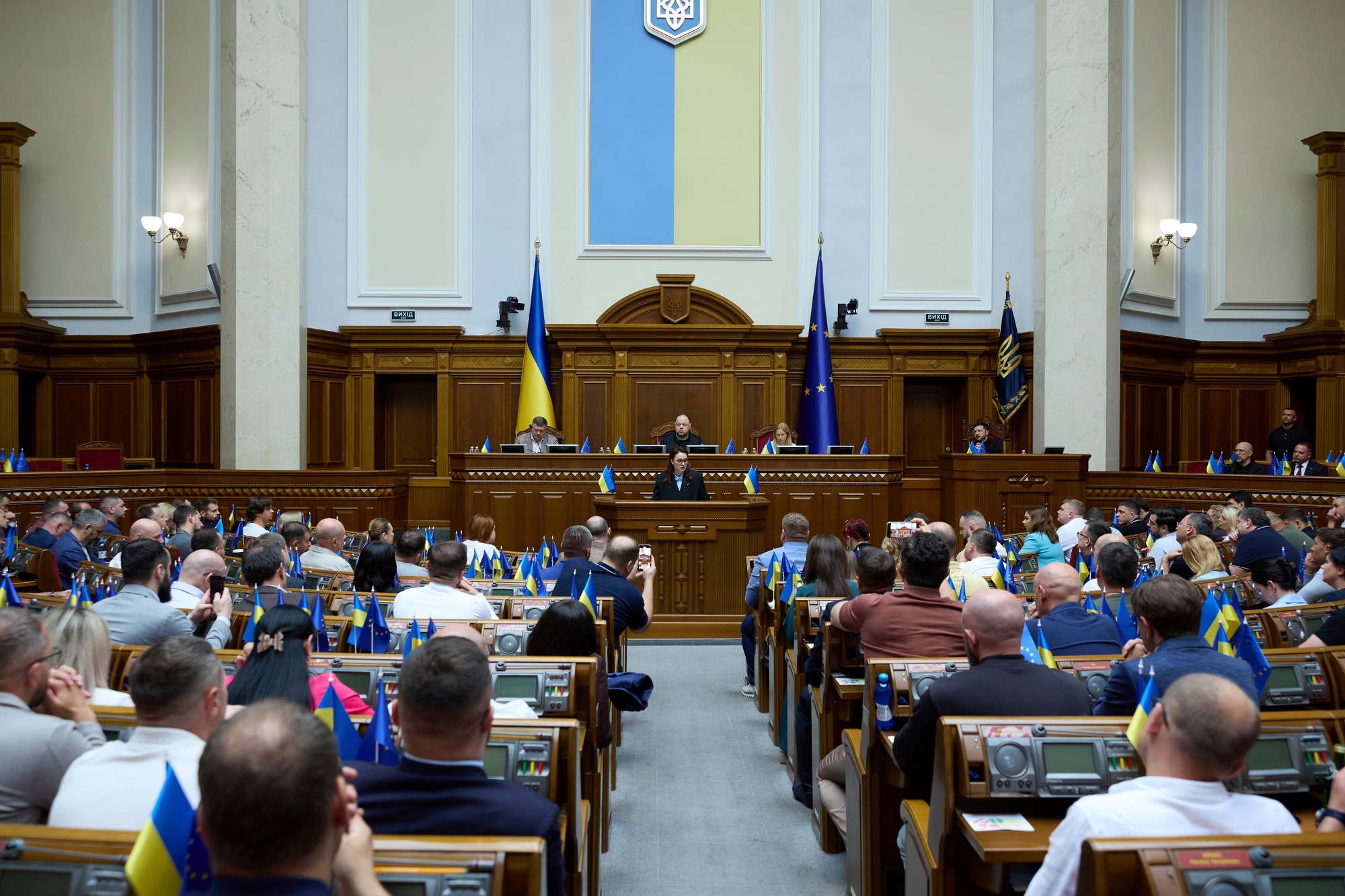 Parlament schválil novú premiérku Juliju Svyrydenkovú.