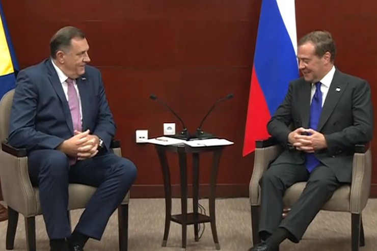 milorad dodik i dmitri medvedev