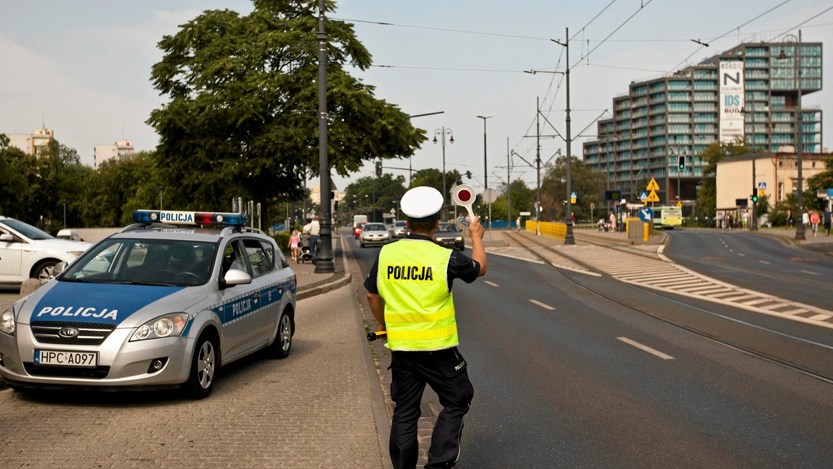 16 wypadków, w których jedna osoba zginęła, a 21 zostało rannych - to bilans tegorocznej sześciodniowej majówki w województwie zachodniopomorskim. Wypadków było więcej niż w zeszłym roku.