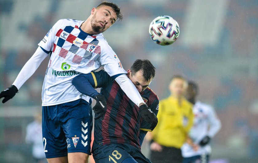 Ekstraklasa. Górnik Zabrze pokonał Pogoń 2:1