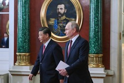 "FT" ujawnia: Xi ostrzegał Putina już w marcu