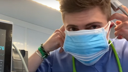Egy orvos adott kegyetlen jó választ azoknak, akik panaszkodnak, hogy megfulladnak a maszkban – videó
