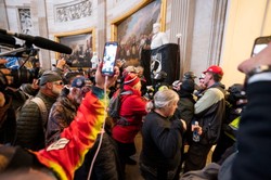 Media: Jedna osoba postrzelona na Kaptiolu. Jej stan jest krytyczny