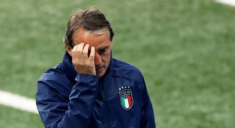 Roberto Mancini's stylish look was washed away by the Wembley rain Creator: JOHN SIBLEY