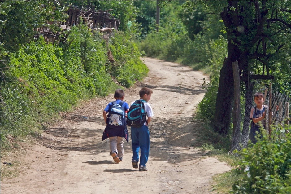 Učenici sada čekaju izgradnju puta