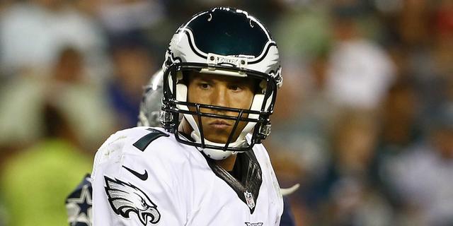 Quarterback Sam Bradford acquired by Vikings from Philadelphia Eagles