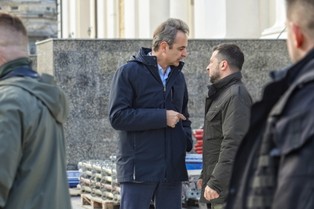 Zełenski we włoskiej telewizji wskazuje gdzie Putin szuka broni