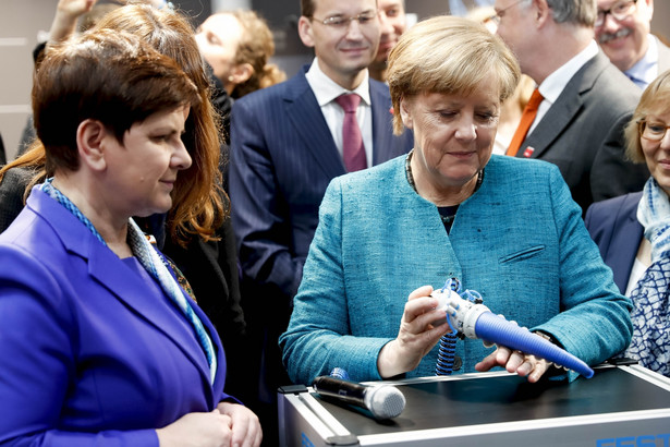 Angela Merkel i Beata Szydło odwiedziły na targach polskie i niemieckie stoiska.