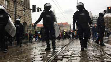 Wrocław: Szedł z nożami na Marsz Równości. Są zarzuty