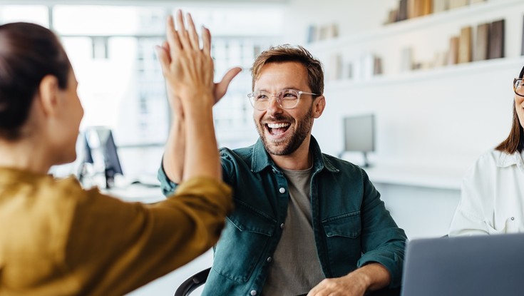Ze szkoły średniej do ministerstwa i innych urzędów administracji rządowej
