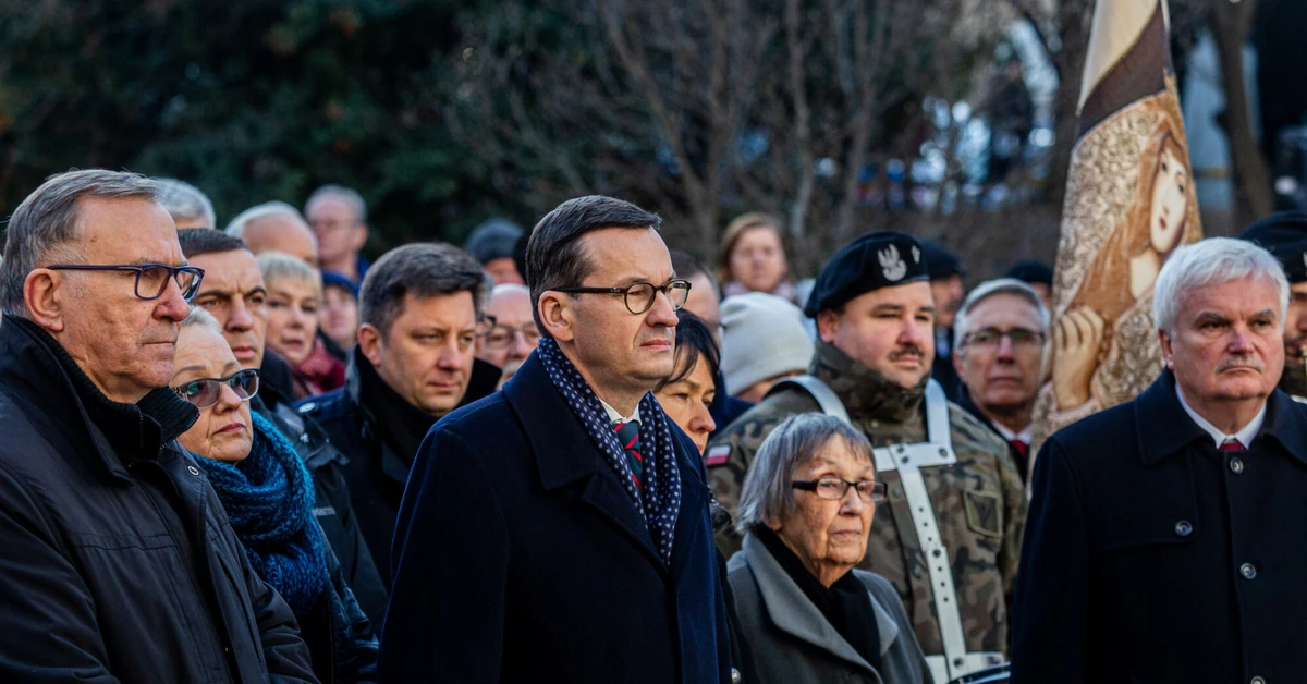 Mateusz Morawiecki o ostatnim pożegnaniu mamy. Podał datę i szczegóły
