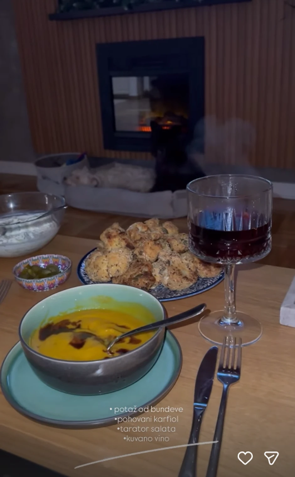 Filip Mitrović podelio fotografije iz doma