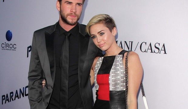 Lijam Hemsvort i Majli Sajrus