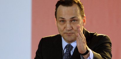 Sikorski ostro do Kaczyńskiego: Tchórzliwe ...