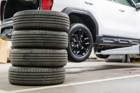 Kada skinuti zimske gume u Srbiji? Evo šta kažu stručnjaci, ovo je detaljan vodič: Pravila zakoni i realni scenariji