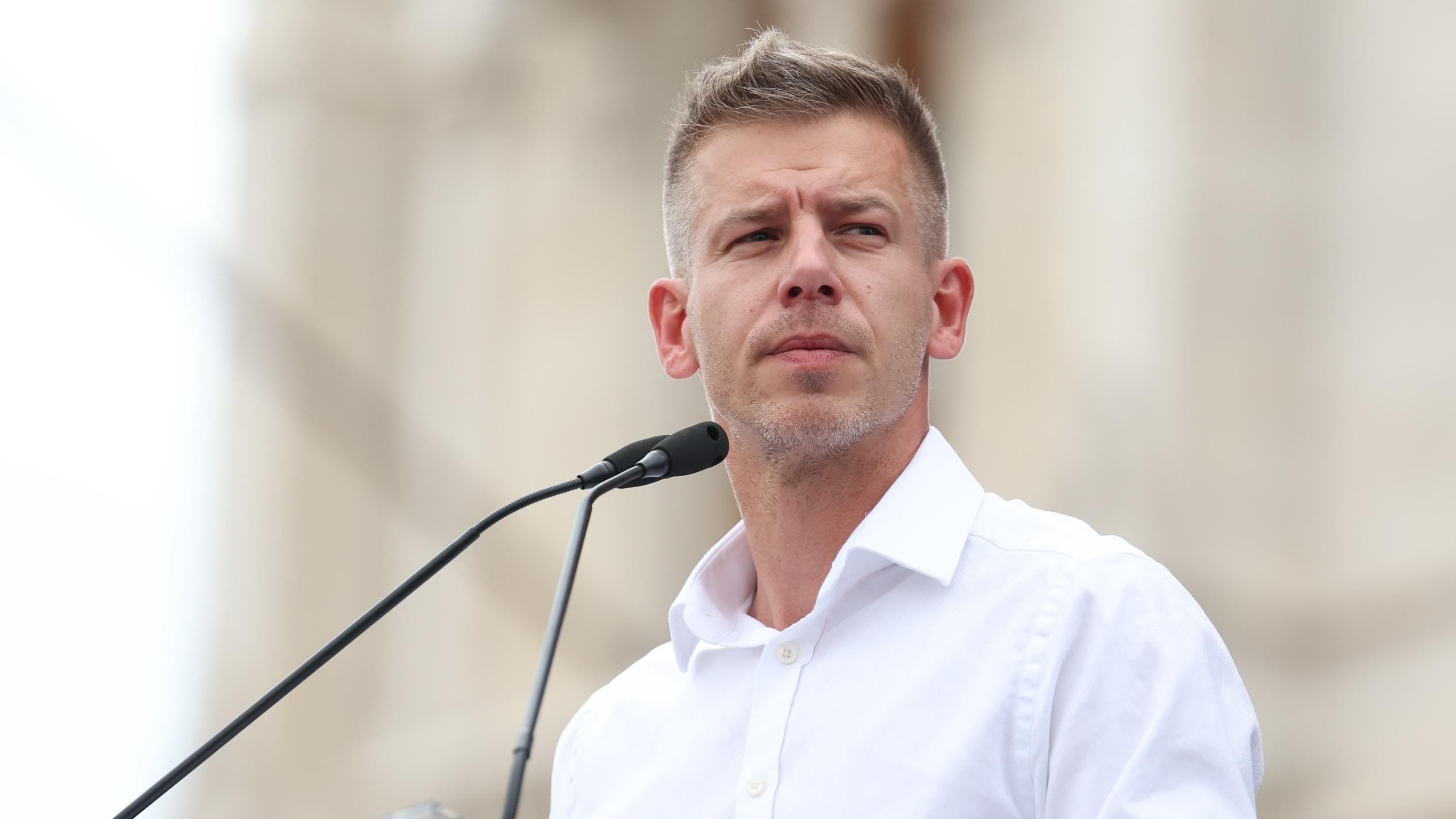Komoly üzenet Magyar Pétertől - Blikk Rúzs 