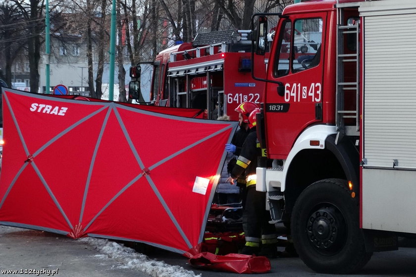 Dziecko wpadło pod trolejbus