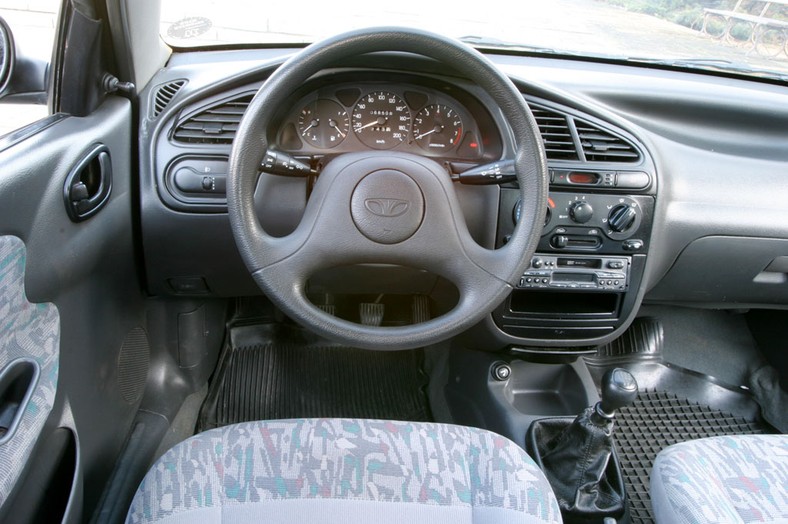Салон daewoo lanos