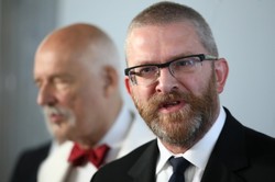 Poseł Braun wykluczony z posiedzenia Sejmu. Nie chciał założyć maseczki