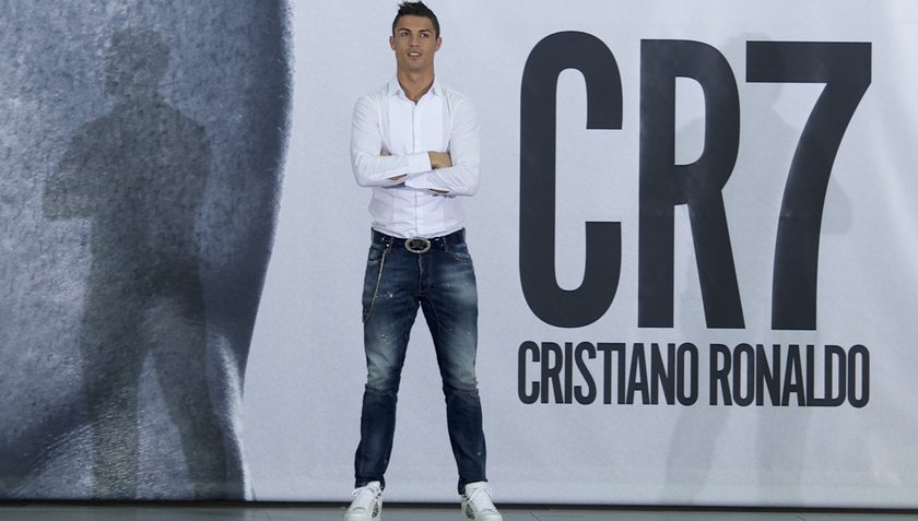 Cristiano Ronaldo w samych majtkach