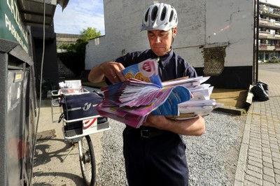 Kurierzy zarabiają na e-commerce