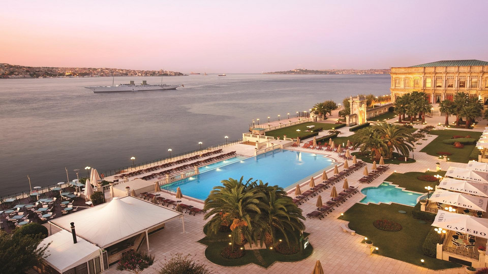 Najlepszy hotel w Europie: Ciragan Palace Kempinski w Stambule, Turcja