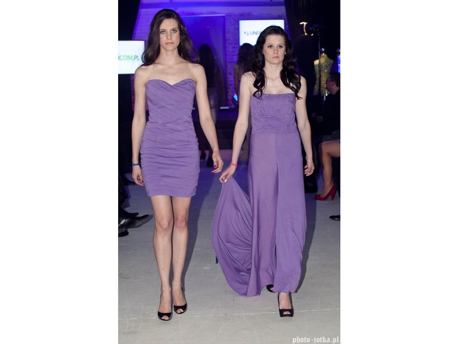 Moda dla polityków - propozycje z kolekcji Diplomatic Fashion Show Ewy i Piotra Krajewskich.