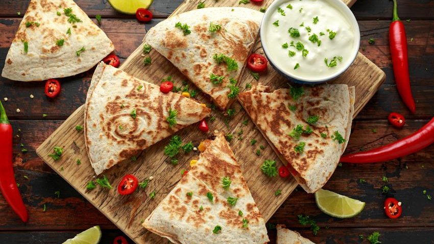 Quesadilla z chorizo